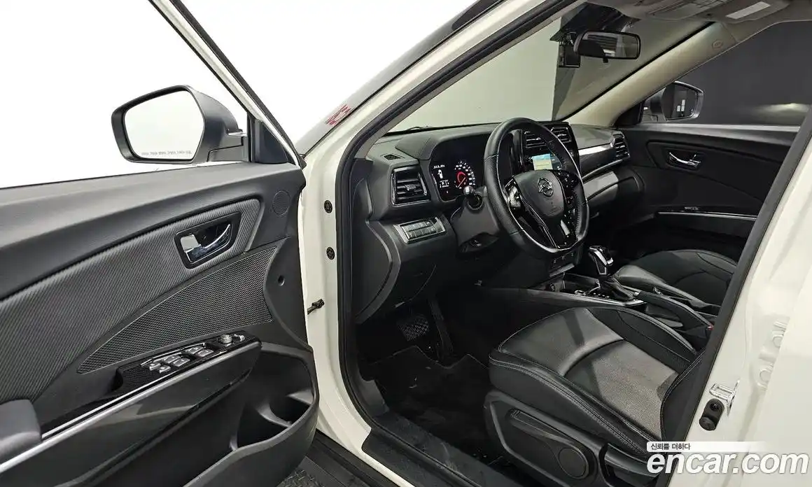 SsangYong TIBOLI 2022 1.5 Автомат в Москве № 32933, фото 13