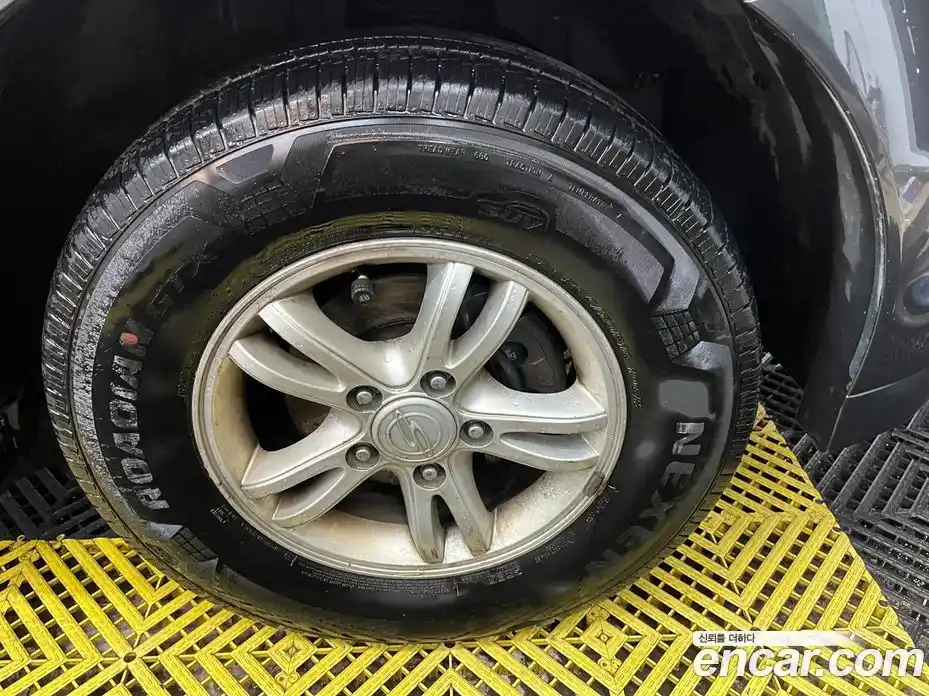 SsangYong Korando 2014 2.0 Механическая в Москве № 32964, фото 5