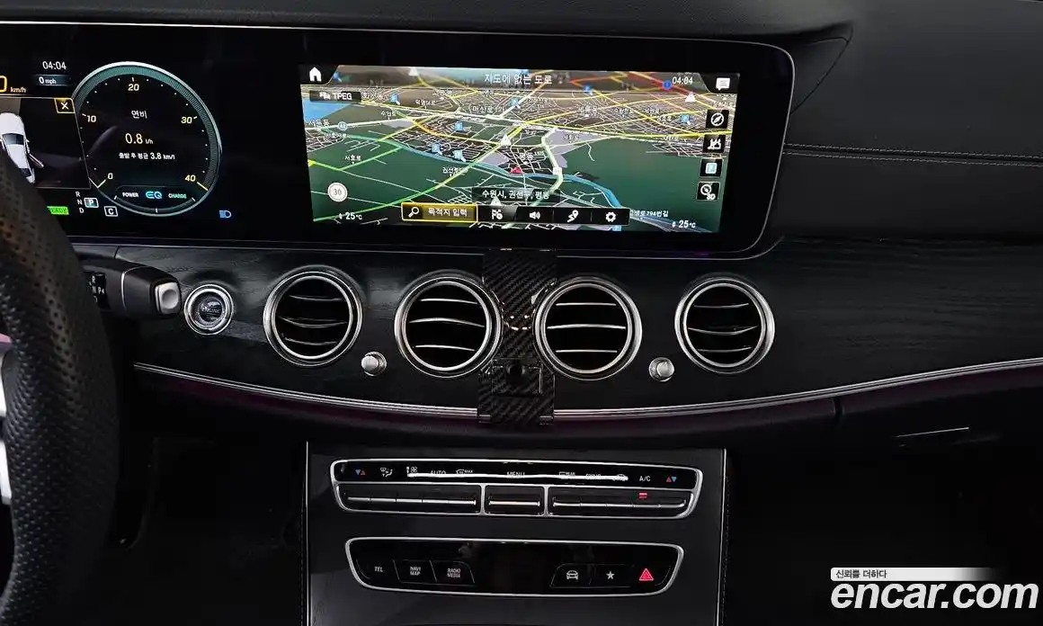 Mercedes-Benz E-Class 2023 2.0 Автомат в Москве № 339596, фото 12