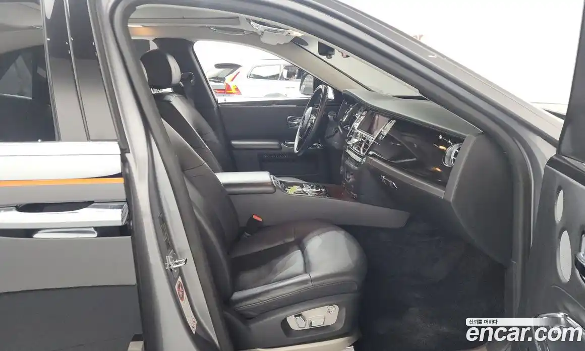 Rolls-Royce Ghost 2013 6.6 Автомат в Москве № 353773, фото 11