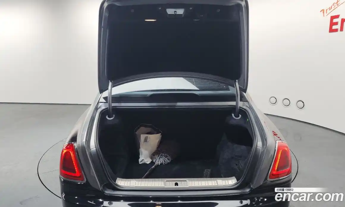 Rolls-Royce Ghost 2013 6.6 Автомат в Москве № 353773, фото 20