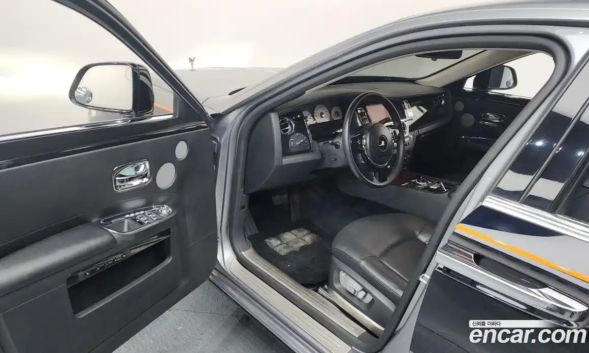 Rolls-Royce Ghost 2013 6.6 Автомат в Москве № 353773, фото 10