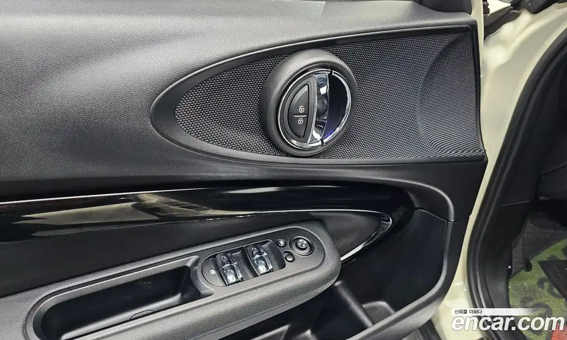 Mini Clubman 2017 1.5 Автомат в Москве № 354371, фото 16