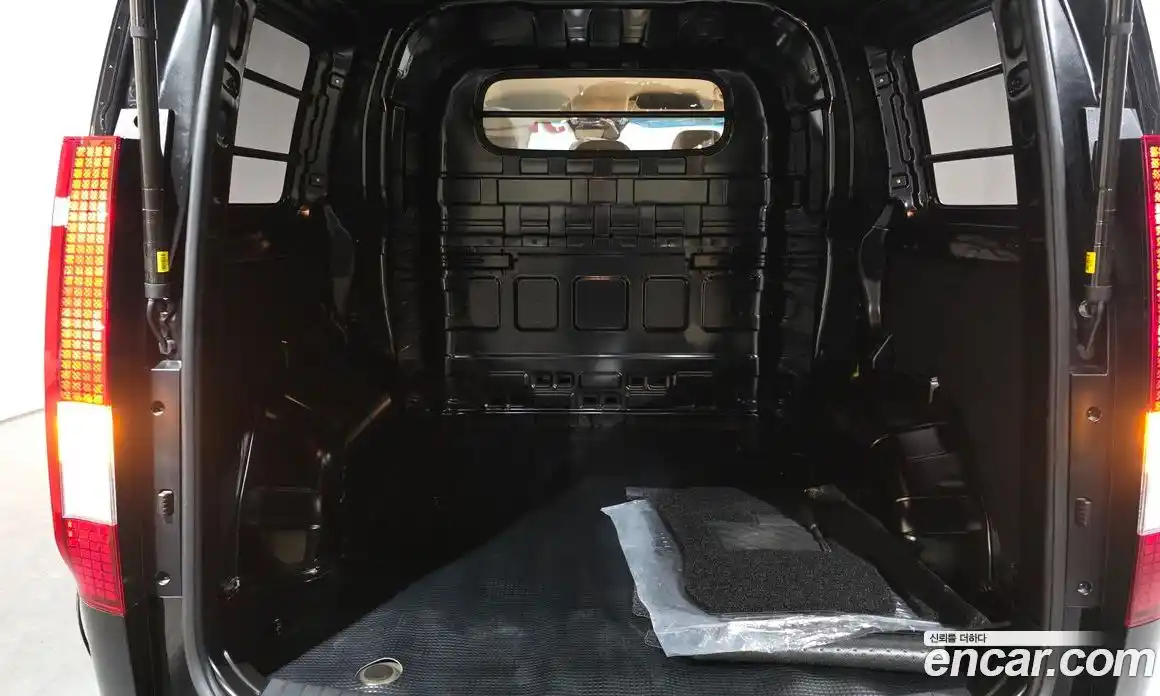 Hyundai Staria 2025 2.2 Автомат в Москве № 354497, фото 18