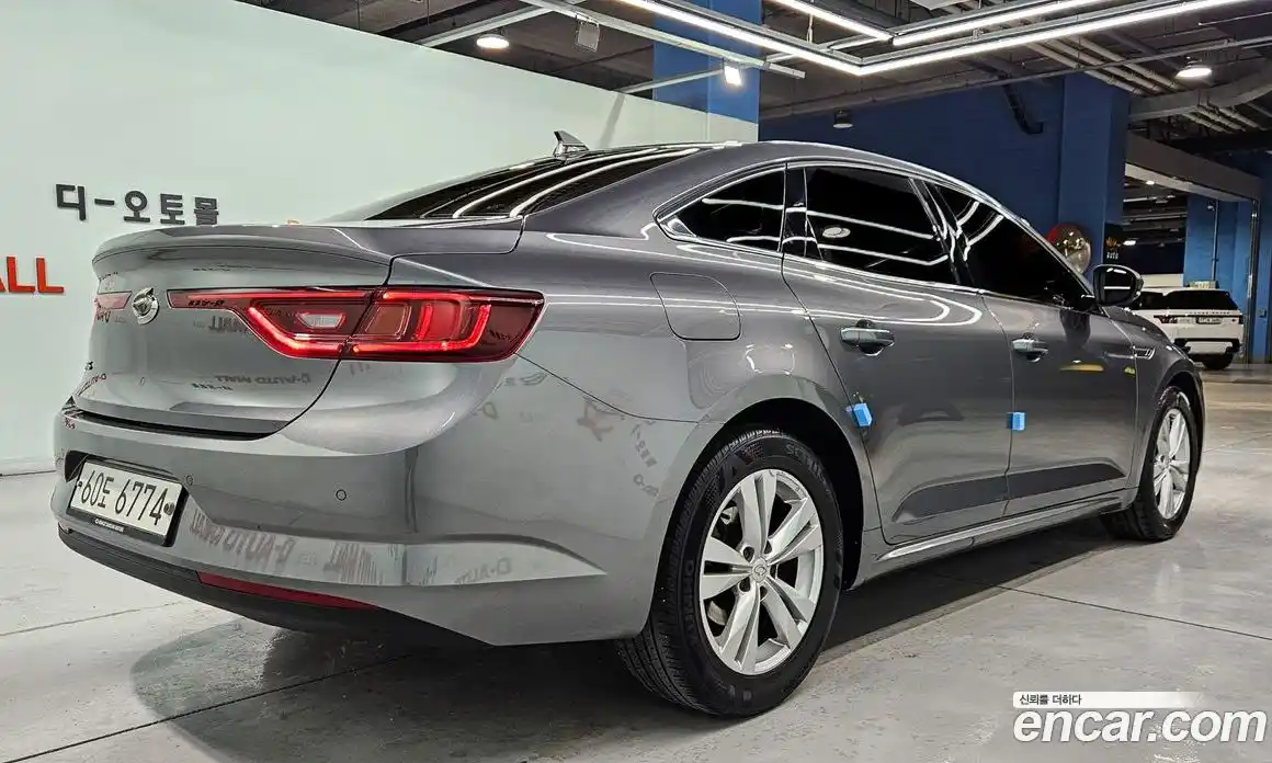 Renault SM6 2019 2.0 Автомат в Москве № 357028, фото 11