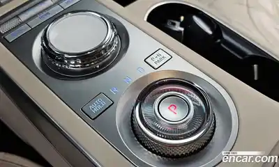 Genesis GV70 2024 2.5 Автомат в Москве № 364360, миниатюра 9