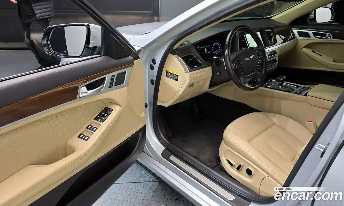 Genesis G80 2018 3.3 Автомат в Москве № 365523, фото 10