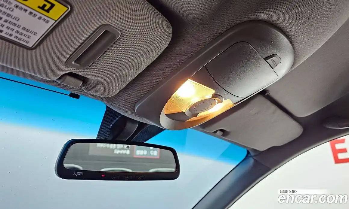 SsangYong Korando 2014 2.0 Автомат в Москве № 369159, фото 16