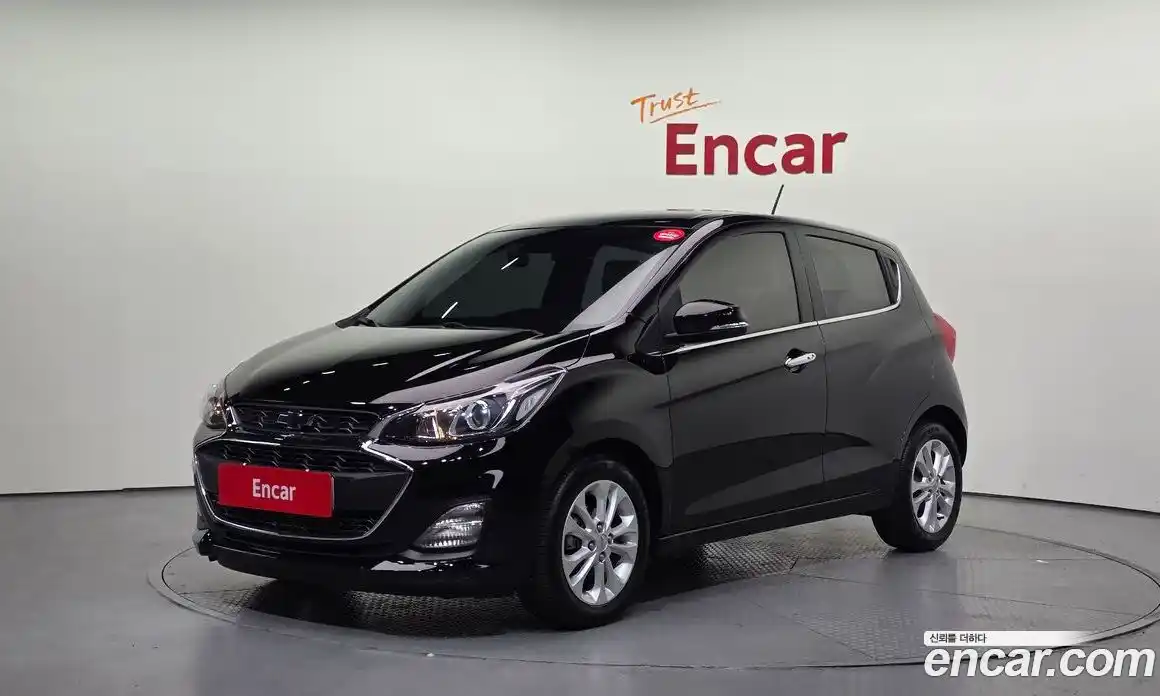 Chevrolet Spark 2021 1.0 Автомат в Москве № 370948, фото 1