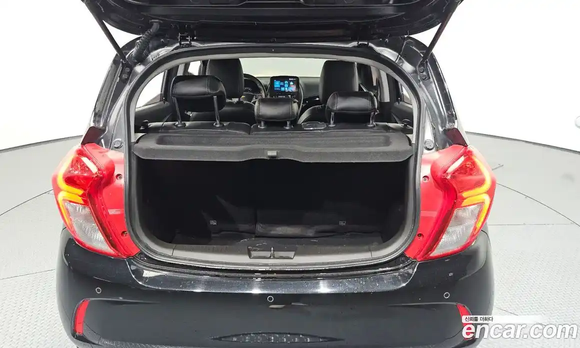 Chevrolet Spark 2017 1.0 Автомат в Москве № 37151, фото 18