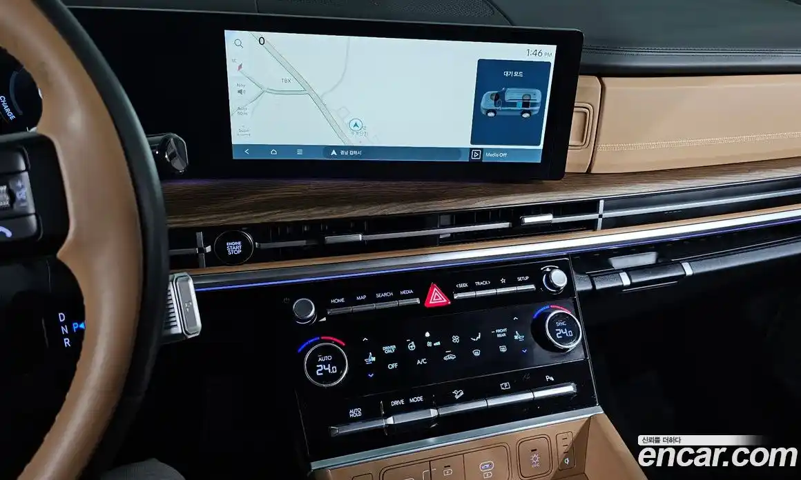 Hyundai Santa Fe 2024 1.6 Автомат в Москве № 3783, фото 16