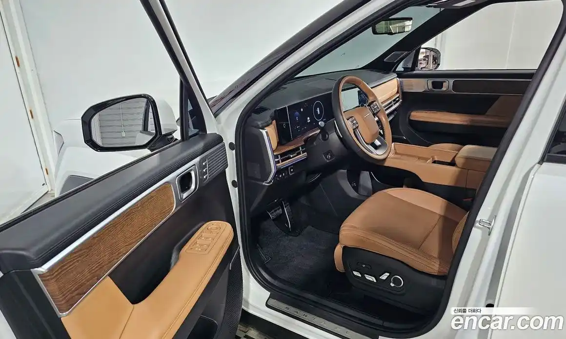 Hyundai Santa Fe 2024 1.6 Автомат в Москве № 3783, фото 10