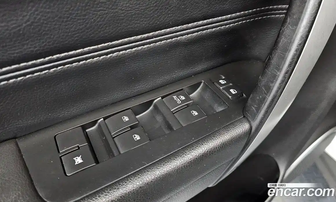 Chevrolet Captiva 2015 2.0 Автомат в Москве № 38178, фото 7