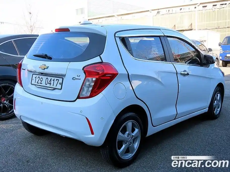 Chevrolet Spark 2017 1.0 Автомат в Москве № 38274, фото 3