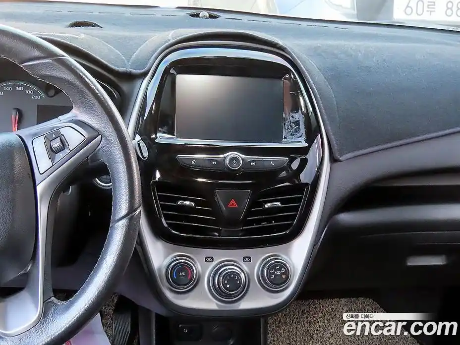 Chevrolet Spark 2017 1.0 Автомат в Москве № 38274, фото 10