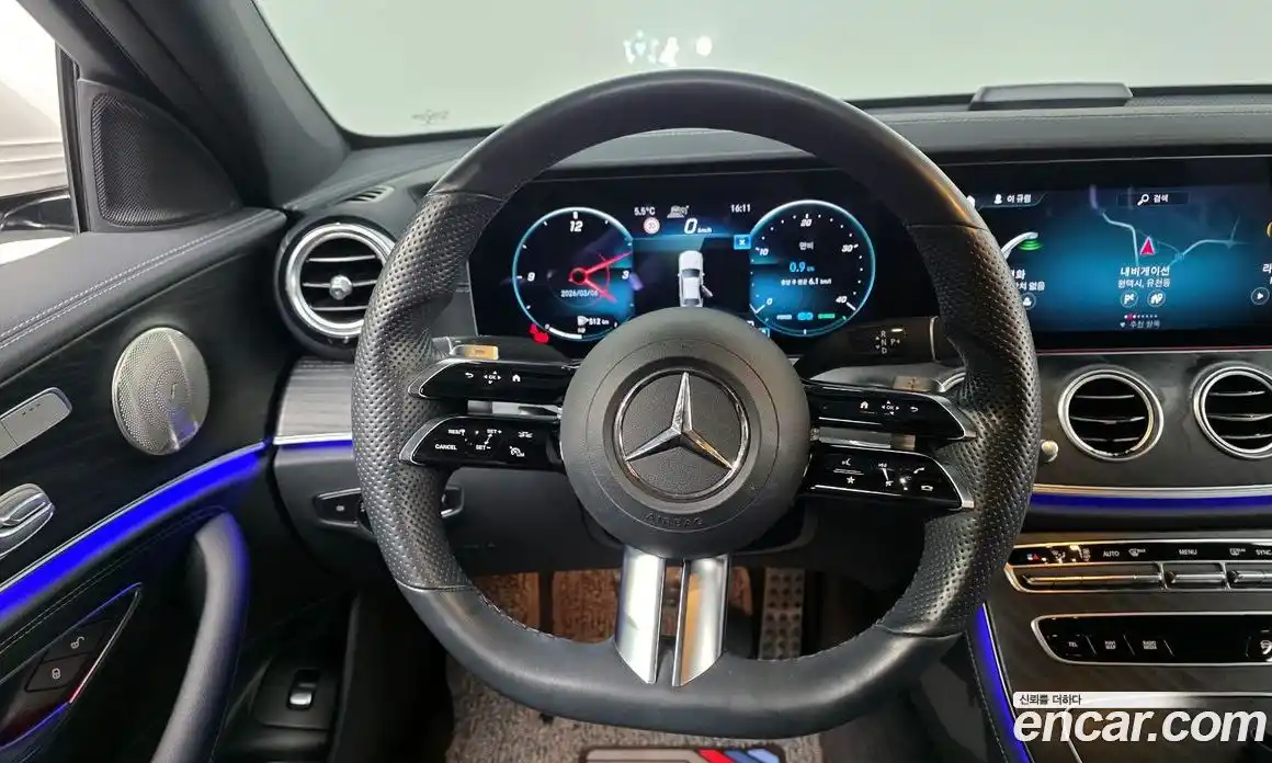 Mercedes-Benz E-Class 2022 2.0 Автомат в Москве № 390684, фото 13