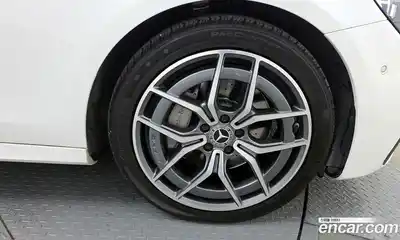 Mercedes-Benz E-Class 2022 2.0 Автомат в Москве № 390684, миниатюра 5