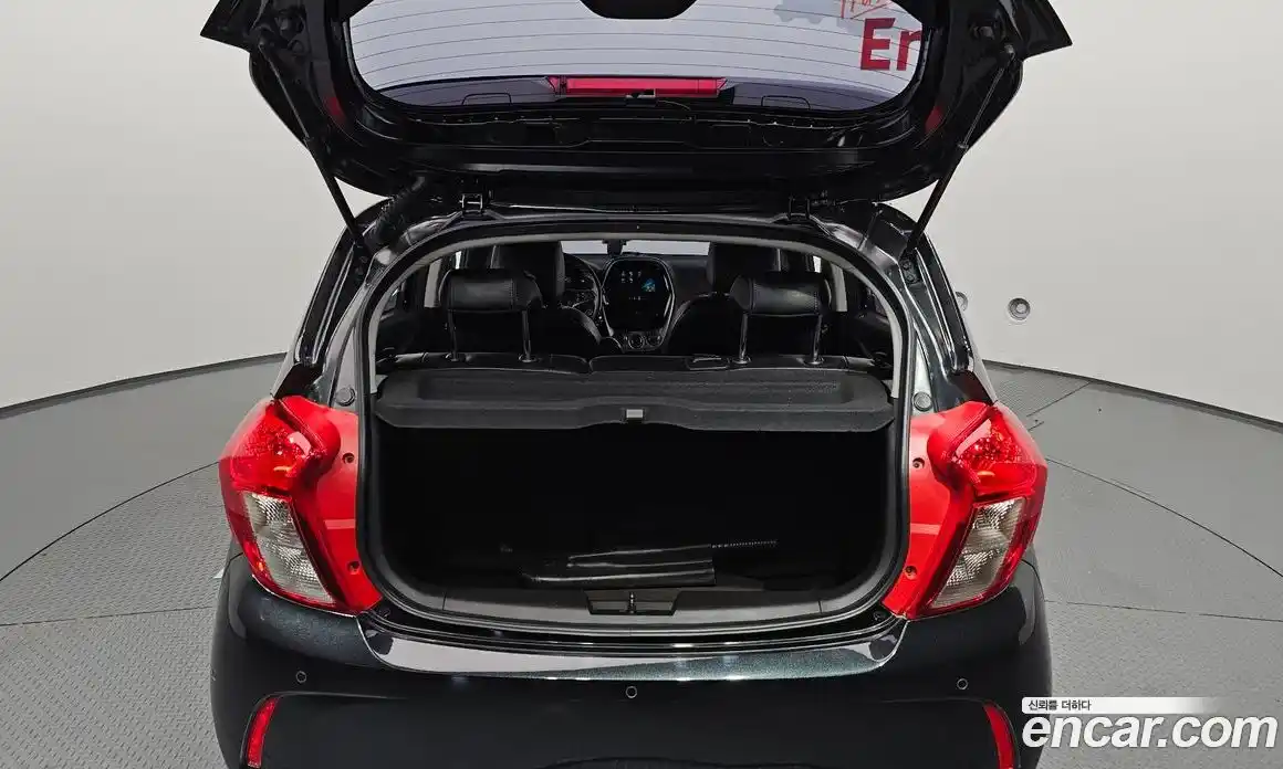 Chevrolet Spark 2016 1.0 Автомат в Москве № 39434, фото 18