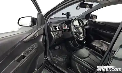 Chevrolet Spark 2016 1.0 Автомат в Москве № 39434, миниатюра 3