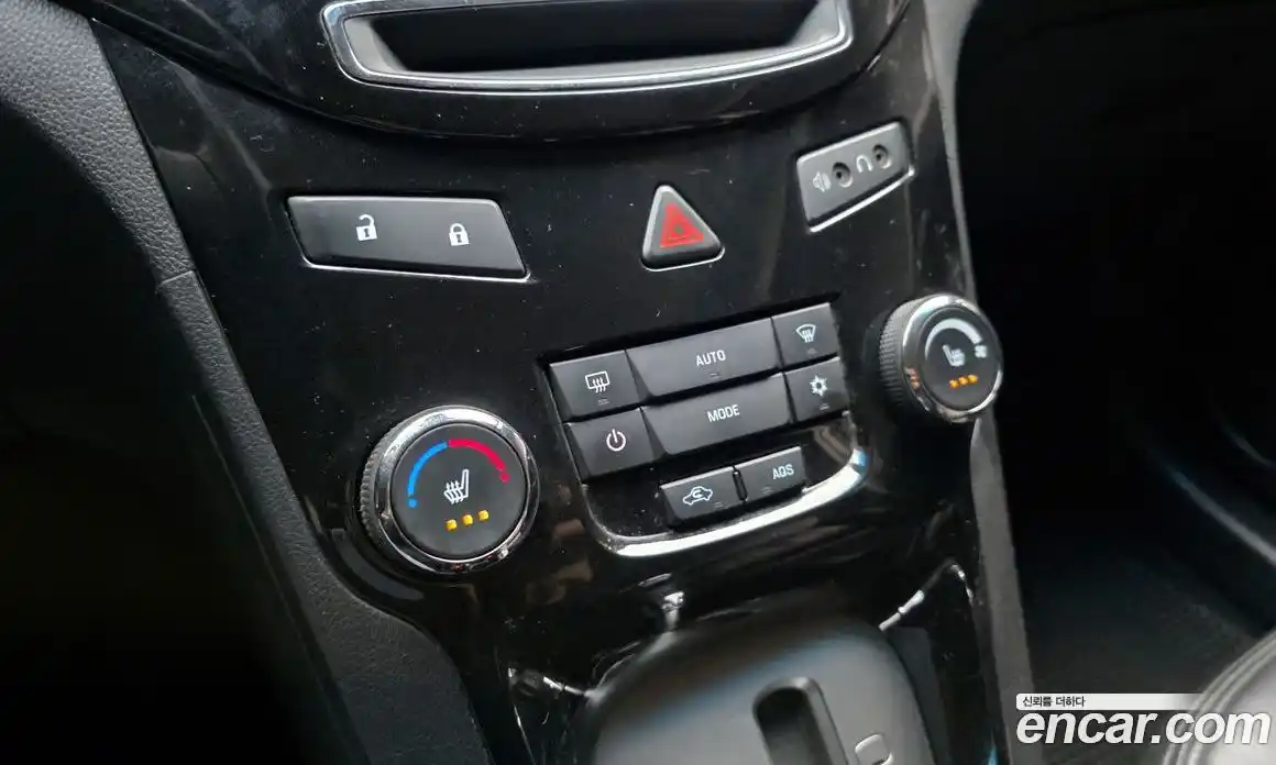 Chevrolet Orlando 2012 2.0 Автомат в Москве № 40295, фото 14