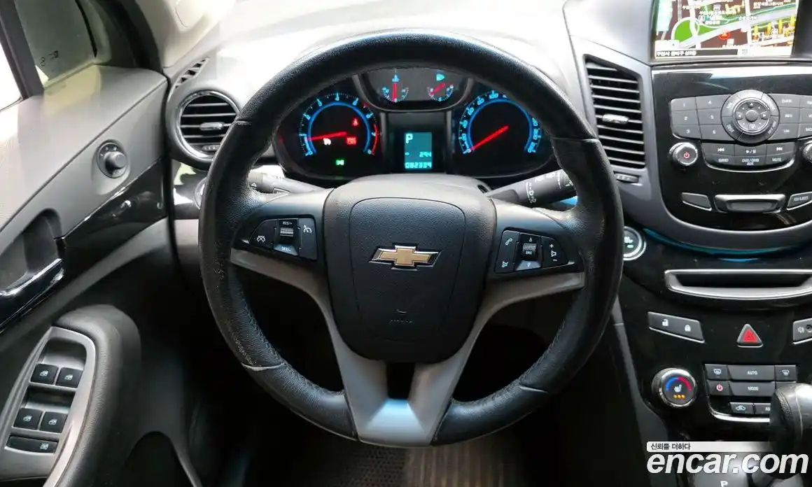 Chevrolet Orlando 2012 2.0 Автомат в Москве № 40295, фото 18