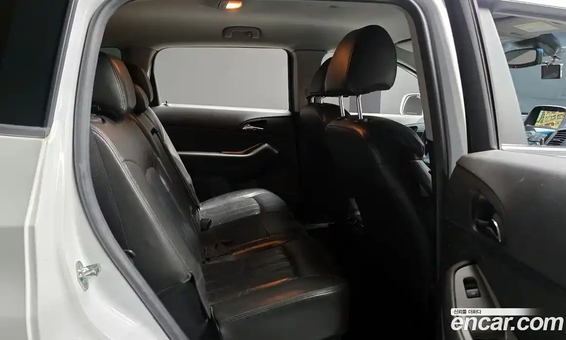 Chevrolet Orlando 2012 2.0 Автомат в Москве № 40295, фото 19