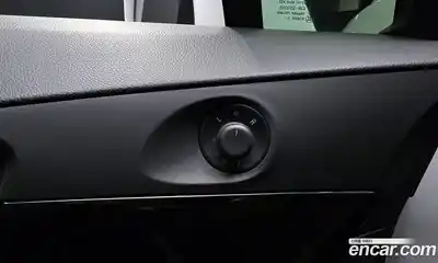 Chevrolet Orlando 2012 2.0 Автомат в Москве № 40295, миниатюра 7