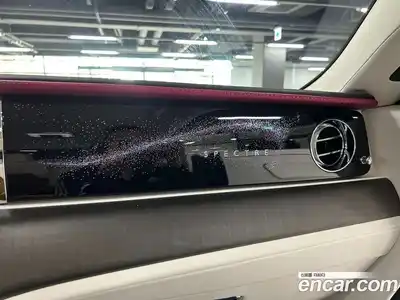 Rolls-Royce Spectre 2024 0.3 Автомат в Москве № 407305, миниатюра 12