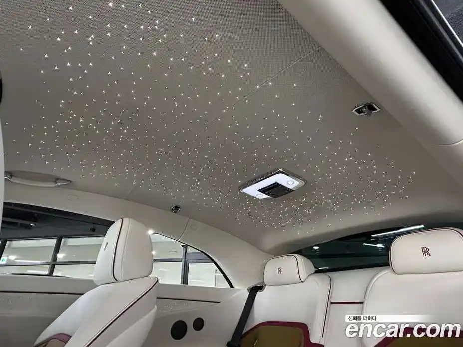 Rolls-Royce Spectre 2024 0.3 Автомат в Москве № 407305, фото 18