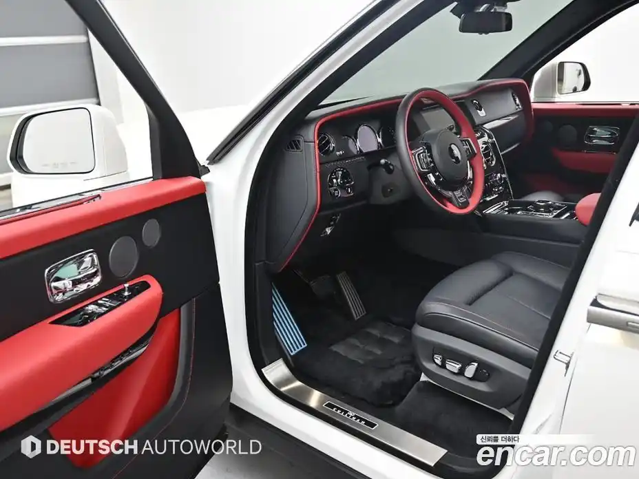 Rolls-Royce Cullinan 2024 6.7 Автомат в Москве № 407313, фото 11