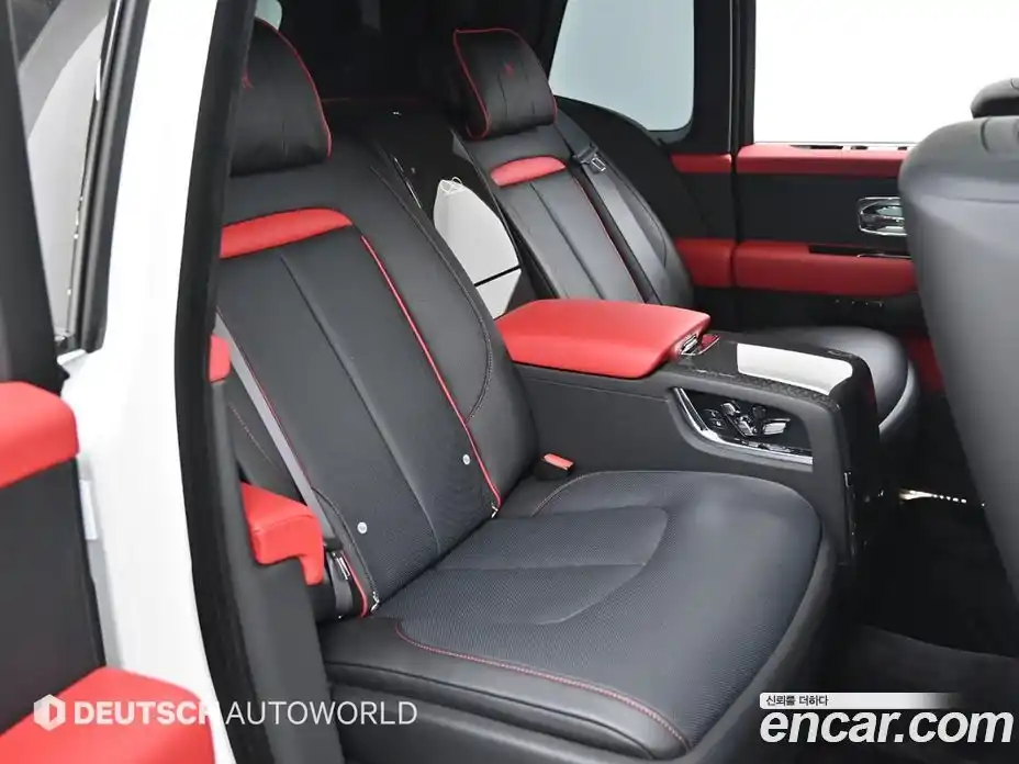 Rolls-Royce Cullinan 2024 6.7 Автомат в Москве № 407313, фото 12