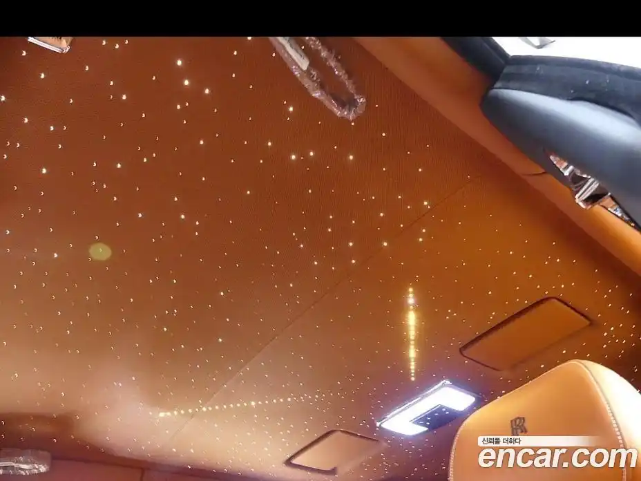 Rolls-Royce Phantom 2022 6.7 Автомат в Москве № 407377, фото 17