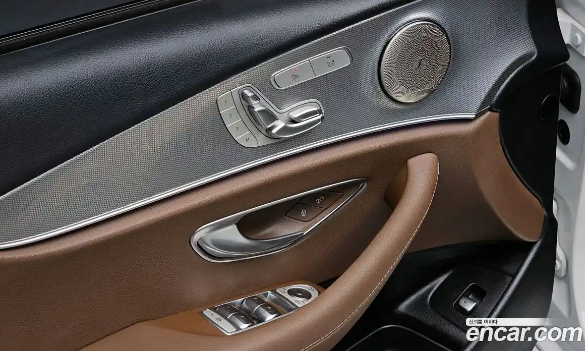 Mercedes-Benz E-Class 2020 2.0 Автомат в Москве № 410474, фото 18