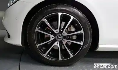 Mercedes-Benz E-Class 2020 2.0 Автомат в Москве № 410474, миниатюра 5