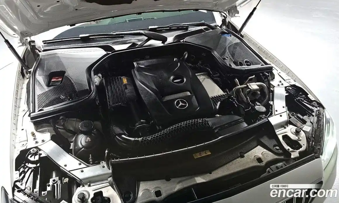 Mercedes-Benz E-Class 2020 2.0 Автомат в Москве № 410474, фото 6