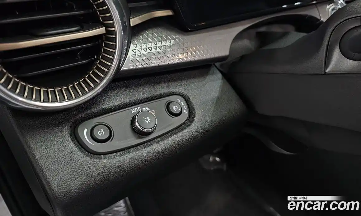 Chevrolet Trax 2025 1.2 Автомат в Москве № 41844, фото 14