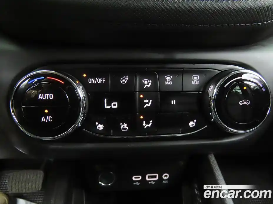 Chevrolet TrailBlazer 2021 1.3 Автомат в Москве № 41993, фото 11