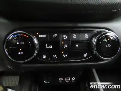 Chevrolet TrailBlazer 2021 1.3 Автомат в Москве № 41993, миниатюра 11