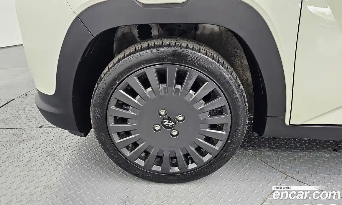 Hyundai Casper 2023 1.0 Автомат в Москве № 42884, фото 18