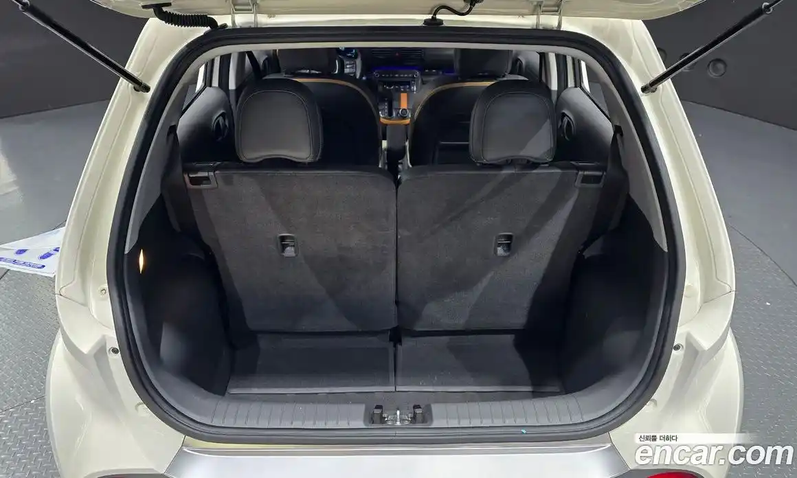 Hyundai Casper 2023 1.0 Автомат в Москве № 43978, фото 14