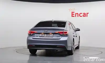 Hyundai Sonata 2017 2.0 Автомат в Москве № 46450, миниатюра 4