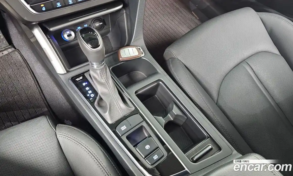 Hyundai Sonata 2017 2.0 Автомат в Москве № 46450, фото 9