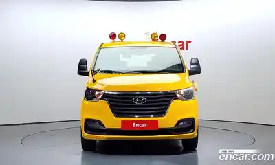 Hyundai Starex 2019 2.4 Автомат в Москве № 48220, миниатюра 3