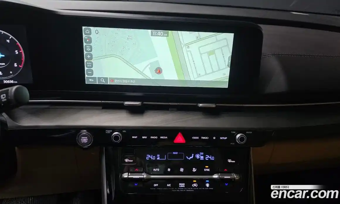 Kia Canival 2023 2.2 Автомат в Москве № 51951, фото 4