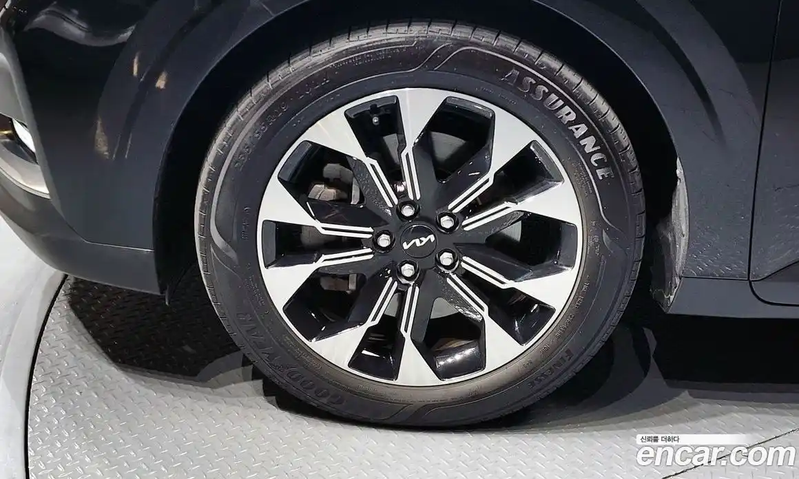 Kia Canival 2023 2.2 Автомат в Москве № 53863, фото 7