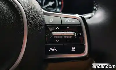 Kia Canival 2023 2.2 Автомат в Москве № 53863, миниатюра 10