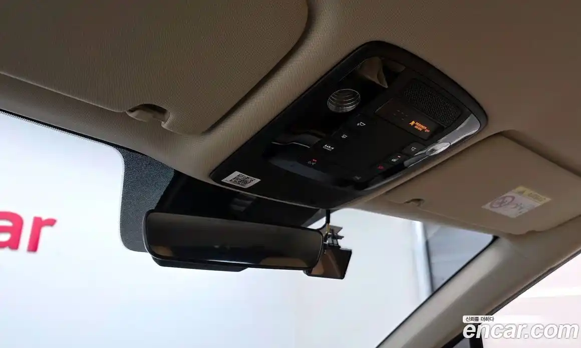 Kia Canival 2022 3.5 Автомат в Москве № 54933, фото 17