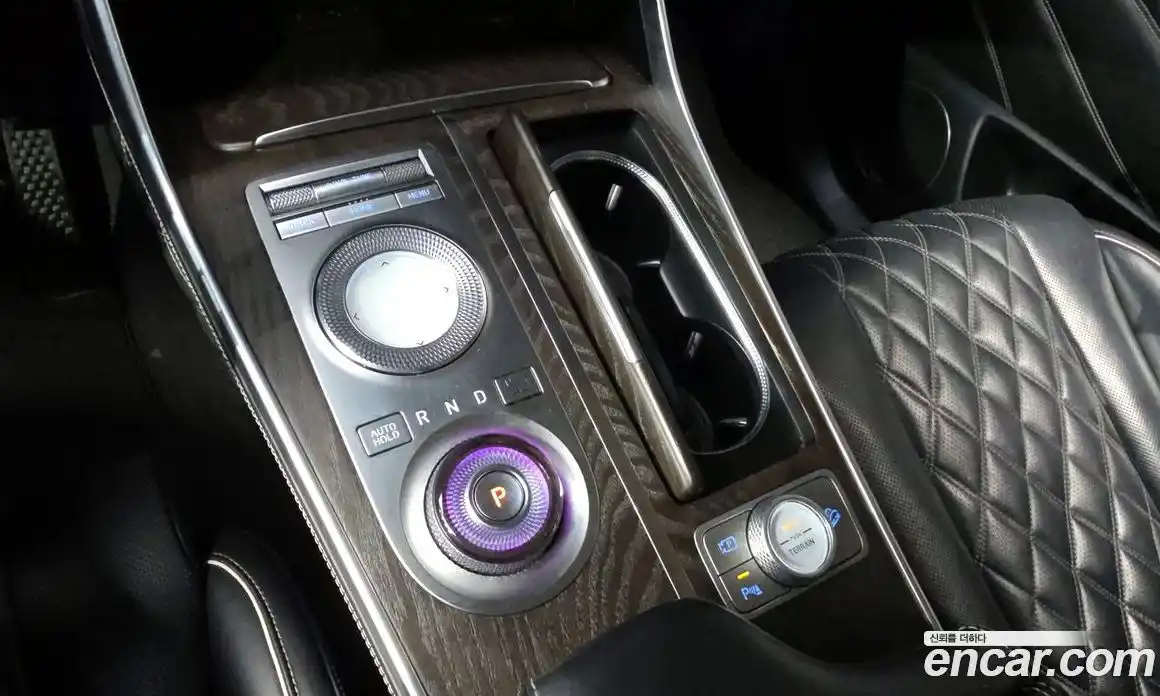 Genesis GV80 2020 2.5 Автомат в Москве № 56426, фото 9