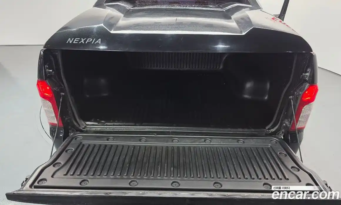 SsangYong Korando 2014 2.0 Автомат в Москве № 64361, фото 11