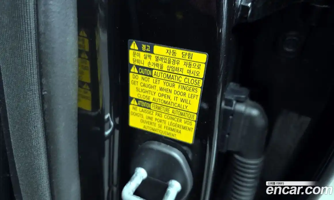 Genesis G90 2019 3.8 Автомат в Москве № 75588, фото 18